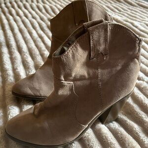 Merona Women's Brown Ankle Booties